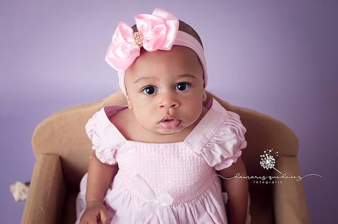 Fotógrafa de Volta Redonda e Barra Mansa realiza sessão de Acompanhamento trimestral e semestral em seu estúdio fotográfico na Região Sul Fluminense de Rio de Janeiro.'