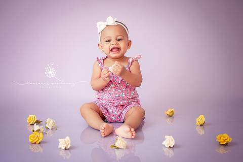 Fotógrafa de Volta Redonda e Barra Mansa realiza sessão de Acompanhamento trimestral e semestral em seu estúdio fotográfico na Região Sul Fluminense de Rio de Janeiro.'