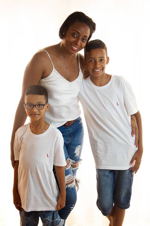 Fotógrafa de Volta Redonda e Barra Mansa realiza sessão temática de natal no se estúdio na Região Sul Fluminense de Rio de Janeiro. Sessão de Família.'