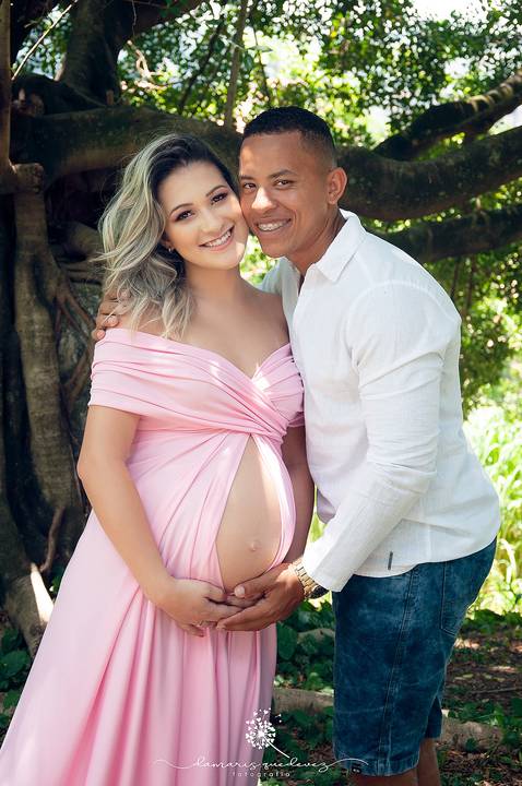 Fotógrafa de Volta Redonda e Barra Mansa realiza sessão de gestante no hotel Bela Vista na Região Sul Fluminense de Rio de Janeiro. Grávida linda Larissa Bastos'