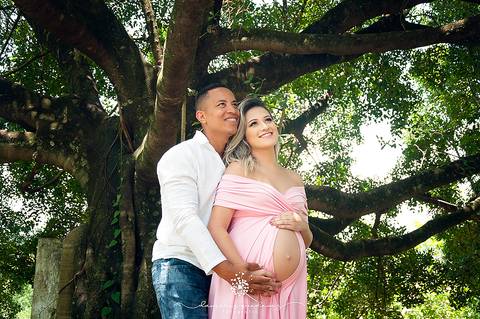 Fotógrafa de Volta Redonda e Barra Mansa realiza sessão de gestante no hotel Bela Vista na Região Sul Fluminense de Rio de Janeiro. Grávida linda Larissa Bastos'