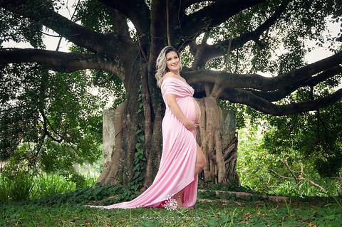 Fotógrafa de Volta Redonda e Barra Mansa realiza sessão de gestante no hotel Bela Vista na Região Sul Fluminense de Rio de Janeiro. Grávida linda Larissa Bastos'