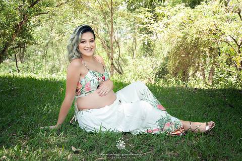 Fotógrafa de Volta Redonda e Barra Mansa realiza sessão de gestante no hotel Bela Vista na Região Sul Fluminense de Rio de Janeiro. Grávida linda Larissa Bastos'