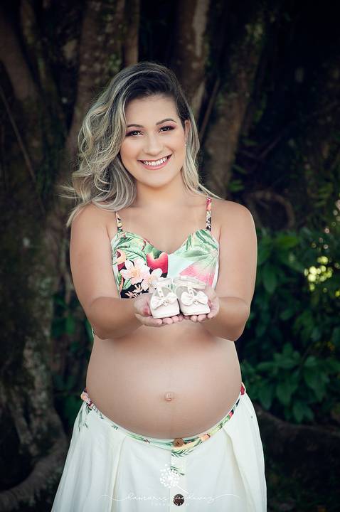 Fotógrafa de Volta Redonda e Barra Mansa realiza sessão de gestante no hotel Bela Vista na Região Sul Fluminense de Rio de Janeiro. Grávida linda Larissa Bastos'