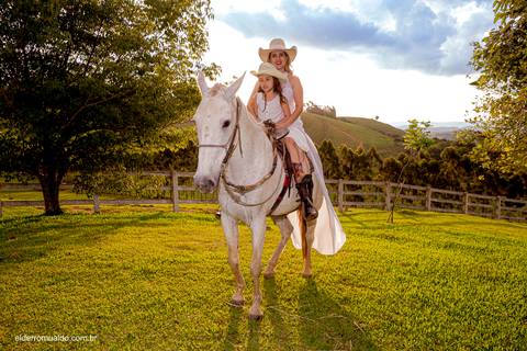 Fotografo - Casamentos - Pré Wedding - Ensaios - Cambuí - sul de Minas - Fotografo para Casamento - Bom Repouso  - Cambuí - Senador Amaral-estiva - Camanducaia'