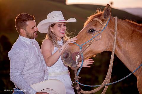 Fotografo - Casamentos - Pré Wedding - Ensaios - Cambuí - sul de Minas - Fotografo para Casamento - Bom Repouso  - Cambuí - Senador Amaral-estiva - Camanducaia'