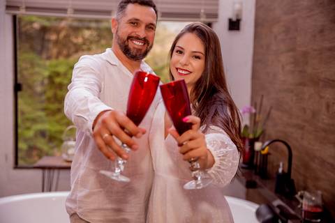 @maaryrrosa @djmayaracosta #elderromualdo @estudio_er_producoes #cambuimg #cambuímg #bomrepousomg #senadoramaral #bordadamata #tocosdomoji #camanducaiamg #estivamg #elderromualdo #noivas #casadenoivas'