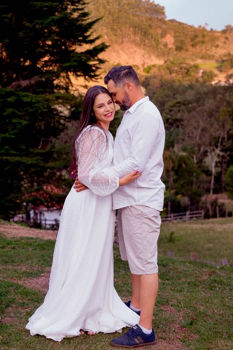 @maaryrrosa @djmayaracosta #elderromualdo @estudio_er_producoes #cambuimg #cambuímg #bomrepousomg #senadoramaral #bordadamata #tocosdomoji #camanducaiamg #estivamg #elderromualdo #noivas #casadenoivas'