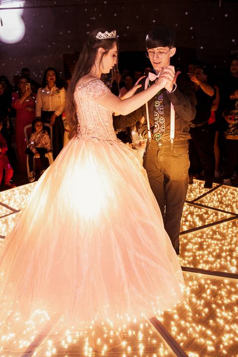 Fotografo - Casamentos - Pré Wedding - Ensaios - Aniversario de 15 anos Cambuí - sul de Minas - Fotografo para Casamento - Bom Repouso - Cambuí - Senador Amaral-estiva - Camanducaia'