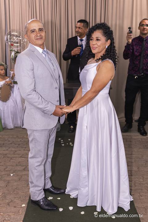 Fotografo para Casamento-Bom Repouso-Cambui-Senador Amaral-estiva-camanducaia-Corrego Bom Do Jesus-Borda da Mata-Tocos do Mogim- minas Gerais'
