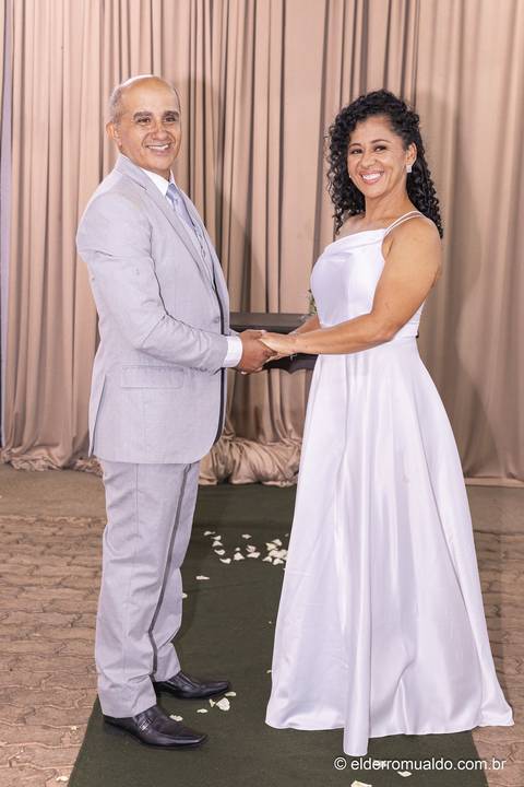Fotografo para Casamento-Bom Repouso-Cambui-Senador Amaral-estiva-camanducaia-Corrego Bom Do Jesus-Borda da Mata-Tocos do Mogim- minas Gerais'