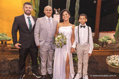 Fotografo para Casamento-Bom Repouso-Cambui-Senador Amaral-estiva-camanducaia-Corrego Bom Do Jesus-Borda da Mata-Tocos do Mogim- minas Gerais'