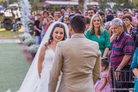 Fotografo para Casamento-Bom Repouso-Cambui-Senador Amaral-estiva-camanducaia-Corrego Bom Do Jesus-Borda da Mata-Tocos do Mogim- minas Gerais'