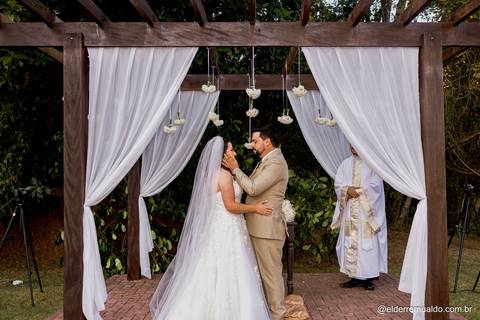 Fotografo para Casamento-Bom Repouso-Cambui-Senador Amaral-estiva-camanducaia-Corrego Bom Do Jesus-Borda da Mata-Tocos do Mogim- minas Gerais'