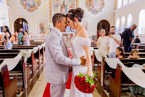 Fotografo para Casamento-Bom Repouso-Cambui-Senador Amaral-estiva-camanducaia-Corrego Bom Do Jesus-Borda da Mata-Tocos do Mogim- minas Gerais'