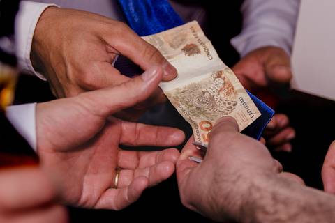 Fotografo para Casamento-Bom Repouso-Cambui-Senador Amaral-estiva-camanducaia-Corrego Bom Do Jesus-Borda da Mata-Tocos do Mogim- minas Gerais'