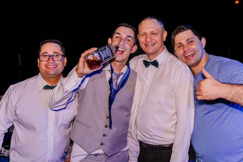 Fotografo para Casamento-Bom Repouso-Cambui-Senador Amaral-estiva-camanducaia-Corrego Bom Do Jesus-Borda da Mata-Tocos do Mogim- minas Gerais'