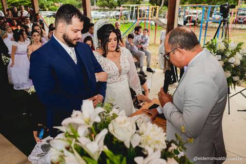 Fotografo para Casamento-Bom Repouso-Cambui-Senador Amaral-estiva-camanducaia-Corrego Bom Do Jesus-Borda da Mata-Tocos do Mogim- minas Gerais'