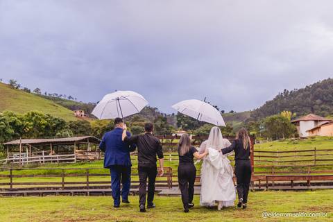 Fotografo para Casamento-Bom Repouso-Cambui-Senador Amaral-estiva-camanducaia-Corrego Bom Do Jesus-Borda da Mata-Tocos do Mogim- minas Gerais'
