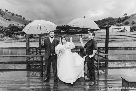 Fotografo para Casamento-Bom Repouso-Cambui-Senador Amaral-estiva-camanducaia-Corrego Bom Do Jesus-Borda da Mata-Tocos do Mogim- minas Gerais'