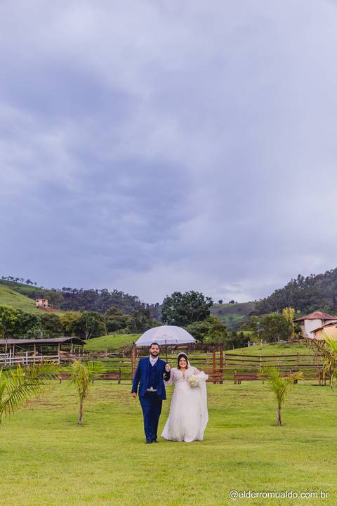 Fotografo para Casamento-Bom Repouso-Cambui-Senador Amaral-estiva-camanducaia-Corrego Bom Do Jesus-Borda da Mata-Tocos do Mogim- minas Gerais'