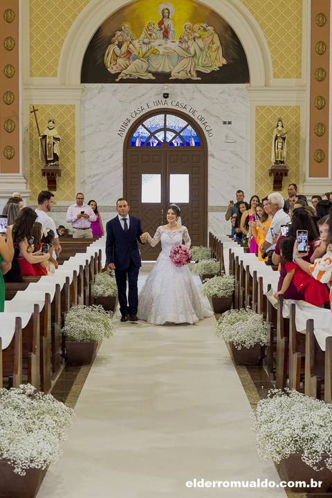 Fotografo para Casamento-Bom Repouso-Cambui-Senador Amaral-estiva-camanducaia-Corrego Bom Do Jesus-Borda da Mata-Tocos do Mogim- minas Gerais'