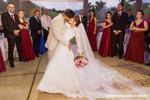 Fotografo para Casamento-Bom Repouso-Cambui-Senador Amaral-estiva-camanducaia-Corrego Bom Do Jesus-Borda da Mata-Tocos do Mogim- minas Gerais'