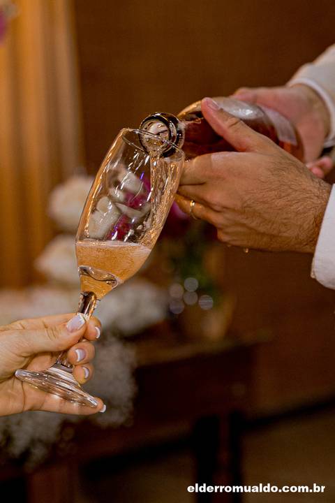 Fotografo para Casamento-Bom Repouso-Cambui-Senador Amaral-estiva-camanducaia-Corrego Bom Do Jesus-Borda da Mata-Tocos do Mogim- minas Gerais'