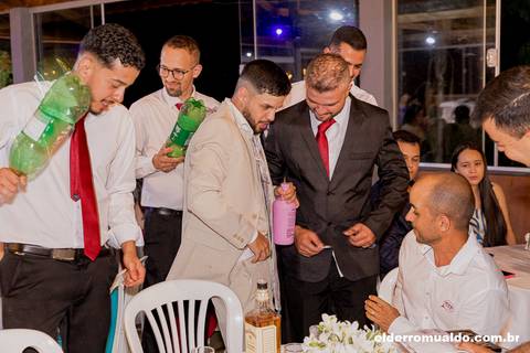 Fotografo para Casamento-Bom Repouso-Cambui-Senador Amaral-estiva-camanducaia-Corrego Bom Do Jesus-Borda da Mata-Tocos do Mogim- minas Gerais'