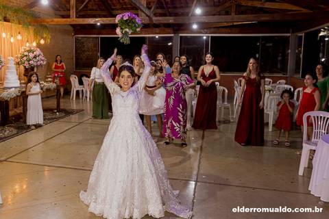 Fotografo para Casamento-Bom Repouso-Cambui-Senador Amaral-estiva-camanducaia-Corrego Bom Do Jesus-Borda da Mata-Tocos do Mogim- minas Gerais'