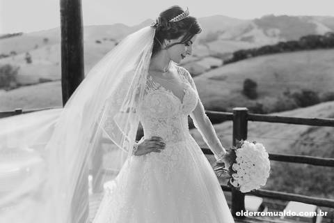 Fotografo para Casamento-Bom Repouso-Cambui-Senador Amaral-estiva-camanducaia-Corrego Bom Do Jesus-Borda da Mata-Tocos do Mogim- minas Gerais'