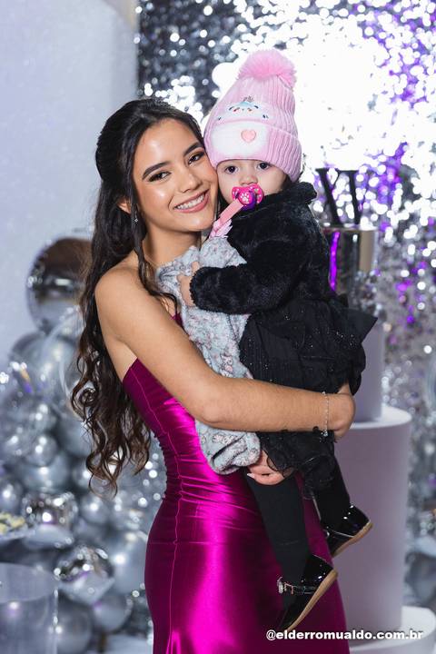 Fotógrafo - Casamentos - Pré Wedding - Ensaios - Aniversário de 15 anos - Debutante - Cambuí - Sul de Minas - Fotógrafo para Casamento - Bom Repouso - Cambuí - Senador Amaral - Estiva - Camanducaia. Fotógrafo - Borda da Mata.'