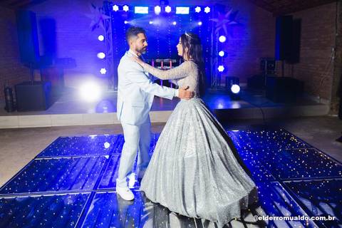 Fotógrafo - Casamentos - Pré Wedding - Ensaios - Aniversário de 15 anos - Debutante - Cambuí - Sul de Minas - Fotógrafo para Casamento - Bom Repouso - Cambuí - Senador Amaral - Estiva - Camanducaia. Fotógrafo - Borda da Mata.'