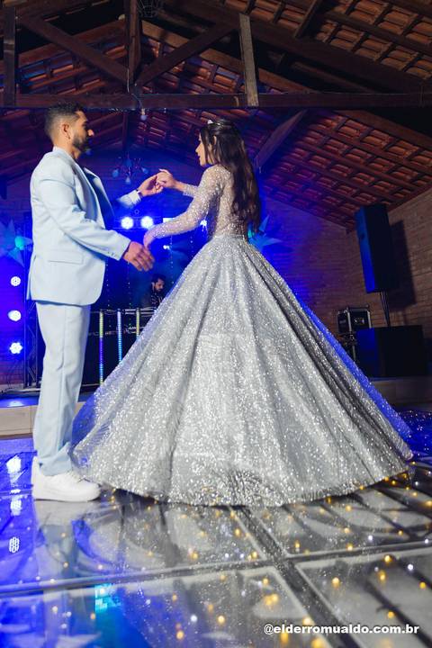 Fotógrafo - Casamentos - Pré Wedding - Ensaios - Aniversário de 15 anos - Debutante - Cambuí - Sul de Minas - Fotógrafo para Casamento - Bom Repouso - Cambuí - Senador Amaral - Estiva - Camanducaia. Fotógrafo - Borda da Mata.'