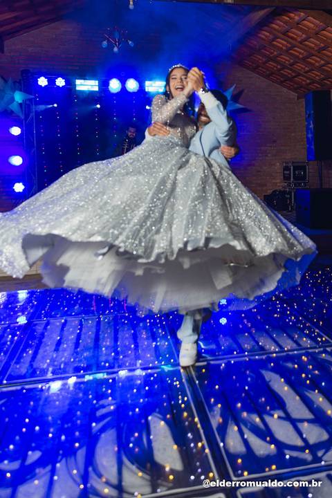 Fotógrafo - Casamentos - Pré Wedding - Ensaios - Aniversário de 15 anos - Debutante - Cambuí - Sul de Minas - Fotógrafo para Casamento - Bom Repouso - Cambuí - Senador Amaral - Estiva - Camanducaia. Fotógrafo - Borda da Mata.'