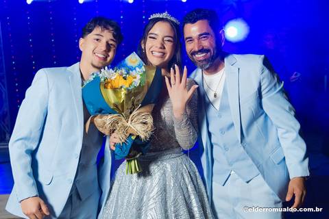 Fotógrafo - Casamentos - Pré Wedding - Ensaios - Aniversário de 15 anos - Debutante - Cambuí - Sul de Minas - Fotógrafo para Casamento - Bom Repouso - Cambuí - Senador Amaral - Estiva - Camanducaia. Fotógrafo - Borda da Mata.'