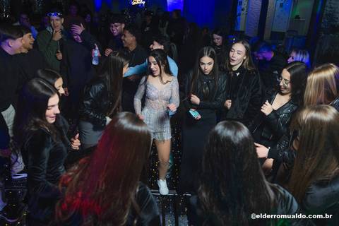 Fotógrafo - Casamentos - Pré Wedding - Ensaios - Aniversário de 15 anos - Debutante - Cambuí - Sul de Minas - Fotógrafo para Casamento - Bom Repouso - Cambuí - Senador Amaral - Estiva - Camanducaia. Fotógrafo - Borda da Mata.'