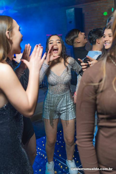 Fotógrafo - Casamentos - Pré Wedding - Ensaios - Aniversário de 15 anos - Debutante - Cambuí - Sul de Minas - Fotógrafo para Casamento - Bom Repouso - Cambuí - Senador Amaral - Estiva - Camanducaia. Fotógrafo - Borda da Mata.'