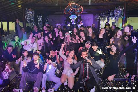 Fotógrafo - Casamentos - Pré Wedding - Ensaios - Aniversário de 15 anos - Debutante - Cambuí - Sul de Minas - Fotógrafo para Casamento - Bom Repouso - Cambuí - Senador Amaral - Estiva - Camanducaia. Fotógrafo - Borda da Mata.'