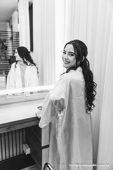 Fotógrafo - Casamentos - Pré Wedding - Ensaios - Aniversário de 15 anos - Debutante - Cambuí - Sul de Minas - Fotógrafo para Casamento - Bom Repouso - Cambuí - Senador Amaral - Estiva - Camanducaia. Fotógrafo - Borda da Mata.'