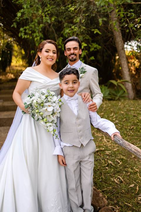 Fotografo para Casamento-Bom Repouso-Cambui-Senador Amaral-estiva-camanducaia-Corrego Bom Do Jesus-Borda da Mata-Tocos do Mogim- minas Gerais'