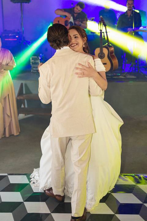 Fotografo para Casamento-Bom Repouso-Cambui-Senador Amaral-estiva-camanducaia-Corrego Bom Do Jesus-Borda da Mata-Tocos do Mogim- minas Gerais'