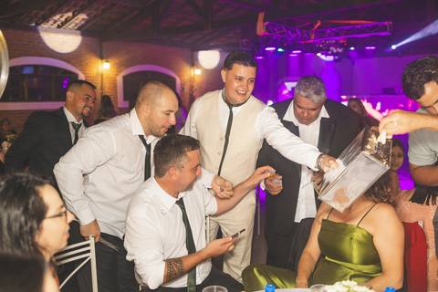 Fotografo para Casamento-Bom Repouso-Cambui-Senador Amaral-estiva-camanducaia-Corrego Bom Do Jesus-Borda da Mata-Tocos do Mogim- minas Gerais'