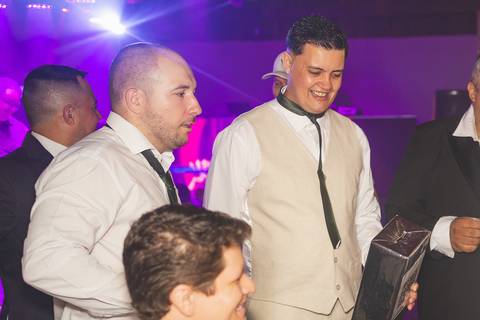 Fotografo para Casamento-Bom Repouso-Cambui-Senador Amaral-estiva-camanducaia-Corrego Bom Do Jesus-Borda da Mata-Tocos do Mogim- minas Gerais'