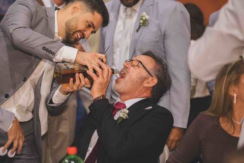 Fotografo para Casamento-Bom Repouso-Cambui-Senador Amaral-estiva-camanducaia-Corrego Bom Do Jesus-Borda da Mata-Tocos do Mogim- minas Gerais'