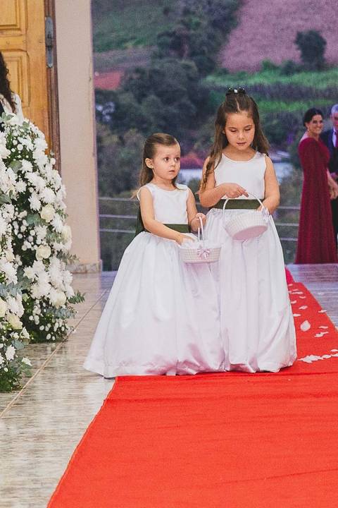 Fotografo para Casamento-Bom Repouso-Cambui-Senador Amaral-estiva-camanducaia-Corrego Bom Do Jesus-Borda da Mata-Tocos do Mogim- minas Gerais'