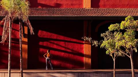 Lindas fotos da Lenice em um ensaio fotográfico urbano no centro do Rio.'