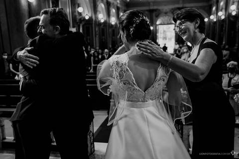 noiva casamento no interios tatui fotografo  Paróquia santuário Nossa Senhora da Conceição, a igreja da Matriz de Tatuí'