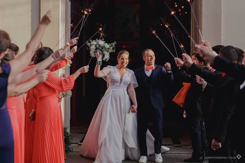 noiva casamento no interios tatui fotografo  Paróquia santuário Nossa Senhora da Conceição, a igreja da Matriz de Tatuí'