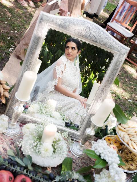 Instante de serenidade entre flores e folhagem'